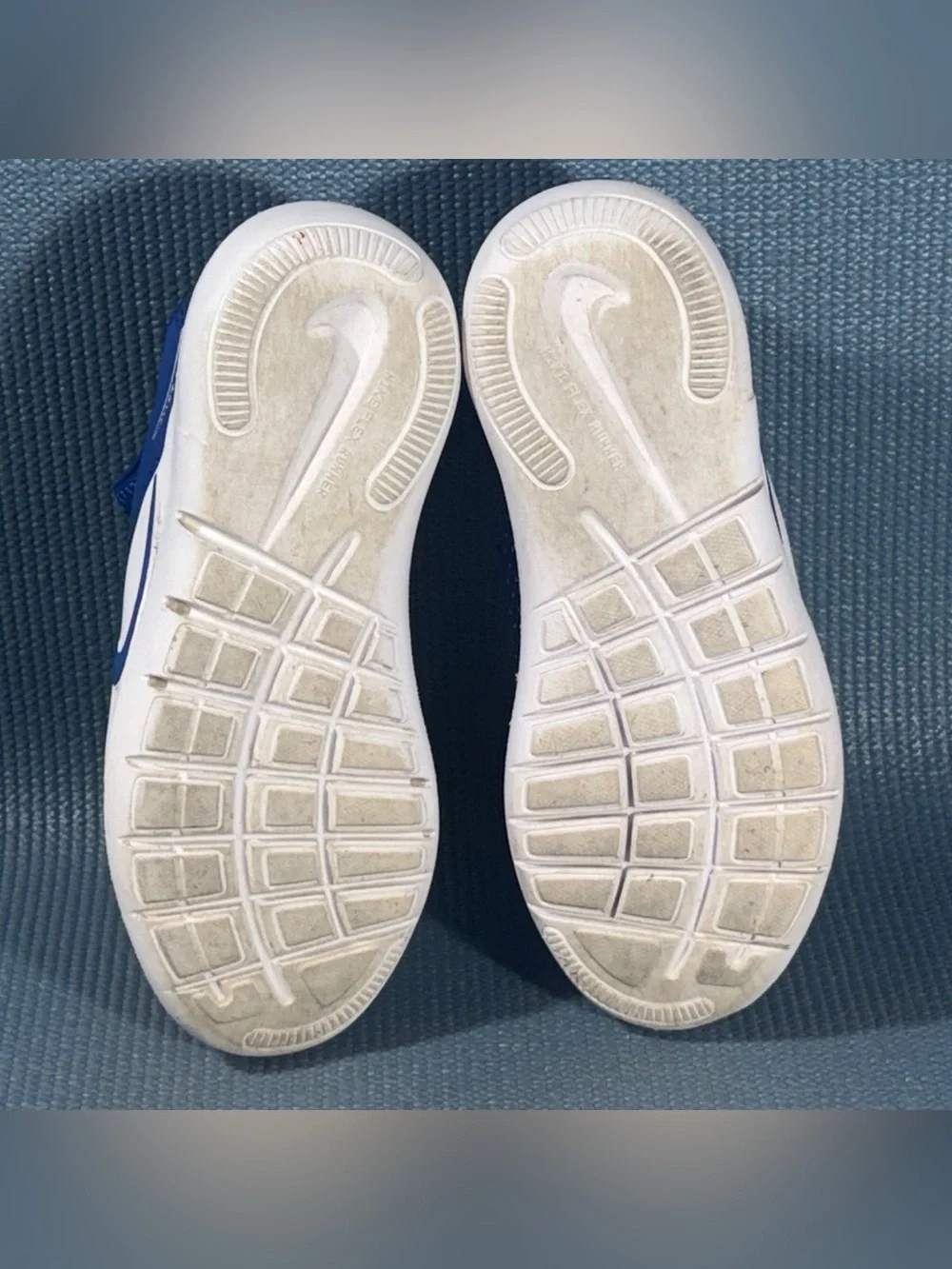 Nike Flex Runner 4 GS 'Comet Blue' Athletic Shoes Kid’s Size 3.5Y